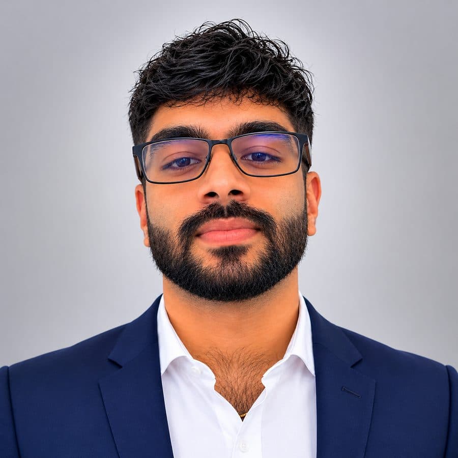 Lee Muthu, founder of Muthu Creatives, in Houston, TX